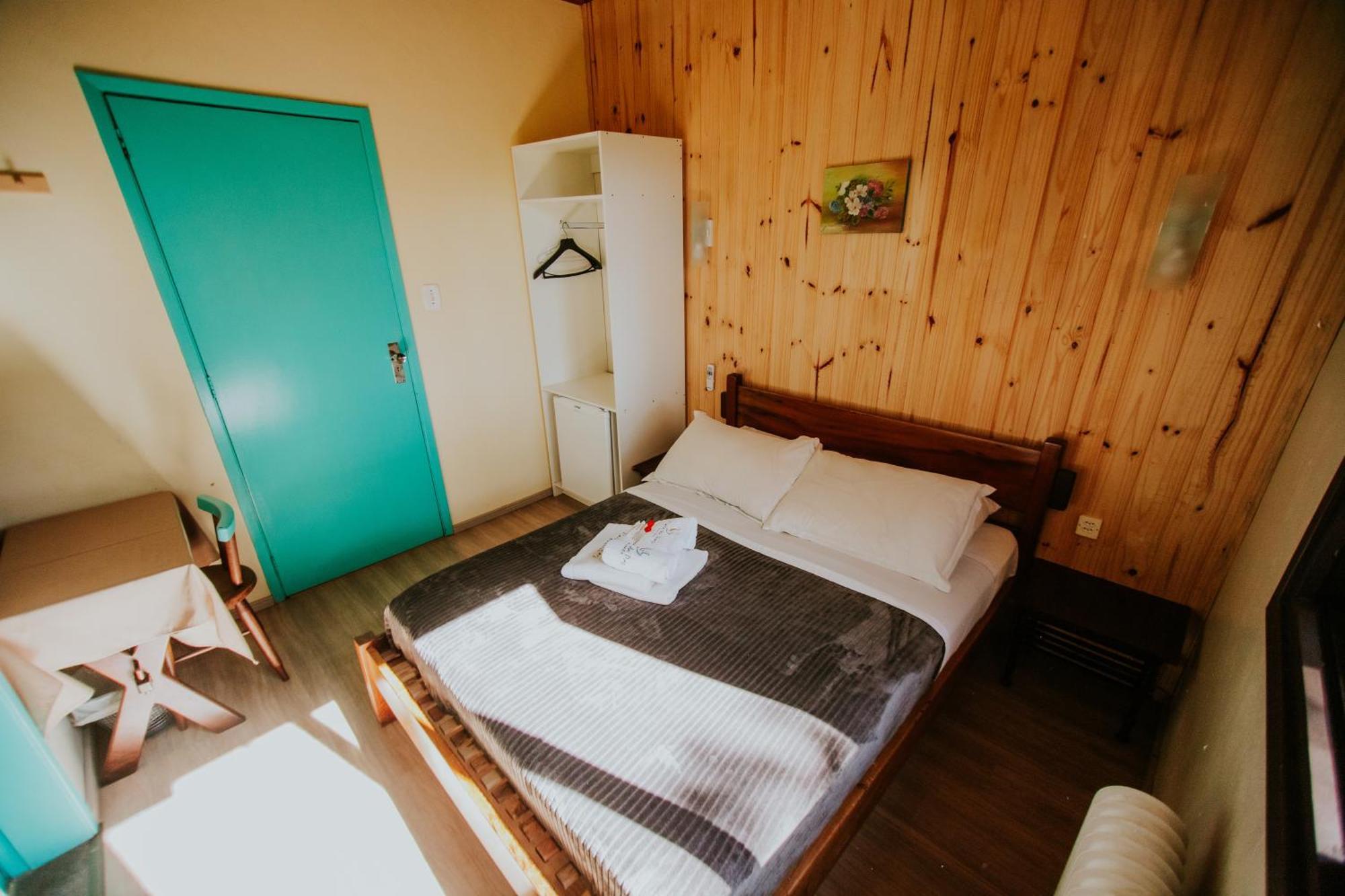 Pousada Casa Da Paz Hotel กรามาโด ภายนอก รูปภาพ